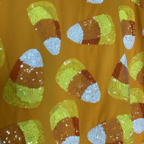 Queen of Sparkles Candy Corn Top Halloween Sequins Sm - Picture 5 of 9